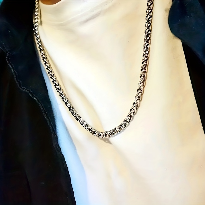 Unisex Heavy-Duty Cuban Link Chain Necklace